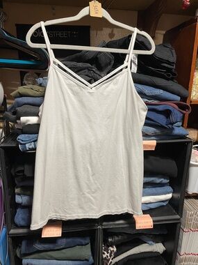 #305a size 3 torrid Strappy V-Neck Women's cami Top